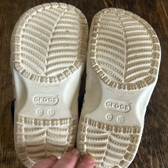 Crocs Classic White Anchor & Hearts Print‎ Clogs US Size C 13 Unisex Children - Picture 8 of 8